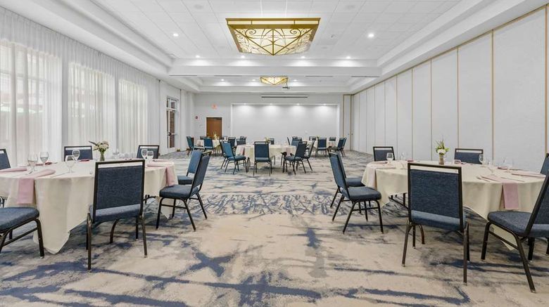 <b>Hilton Garden Inn Auburn Meeting</b>. Images powered by <a href="https://iceportal.shijigroup.com/" title="IcePortal" target="_blank">IcePortal</a>.