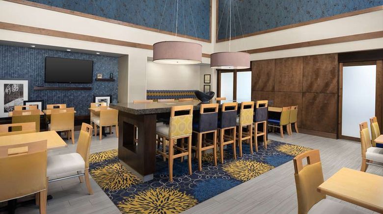 <b>Hampton Inn Syracuse Clay Restaurant</b>. Images powered by <a href="https://iceportal.shijigroup.com/" title="IcePortal" target="_blank">IcePortal</a>.