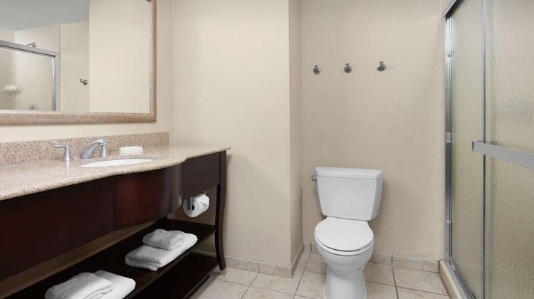 Hampton Inn Syracuse Clay Room