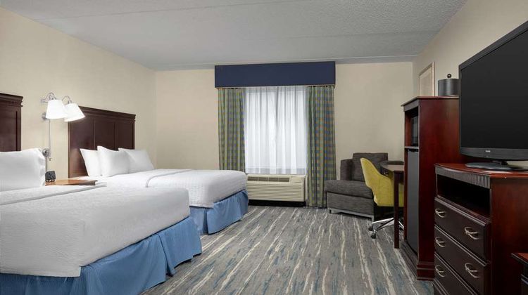 Hampton Inn Syracuse Clay Room