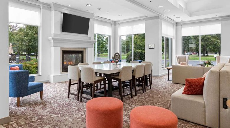 <b>Hilton Garden Inn Syracuse Lobby</b>. Images powered by <a href="https://iceportal.shijigroup.com/" title="IcePortal" target="_blank">IcePortal</a>.