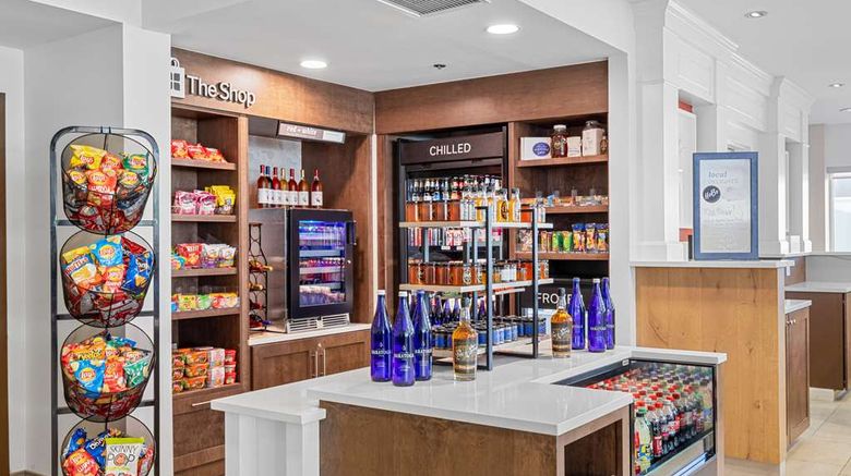 <b>Hilton Garden Inn Syracuse Restaurant</b>. Images powered by <a href="https://iceportal.shijigroup.com/" title="IcePortal" target="_blank">IcePortal</a>.