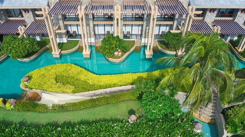 <b>Hilton Sanya Yalong Bay Resort & Spa Exterior</b>. Images powered by <a href="https://iceportal.shijigroup.com/" title="IcePortal" target="_blank">IcePortal</a>.