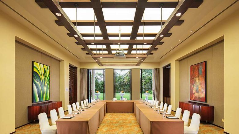 <b>Hilton Sanya Yalong Bay Resort & Spa Meeting</b>. Images powered by <a href="https://iceportal.shijigroup.com/" title="IcePortal" target="_blank">IcePortal</a>.