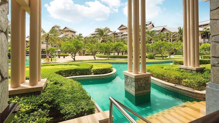 Hilton Sanya Yalong Bay Resort & Spa Room