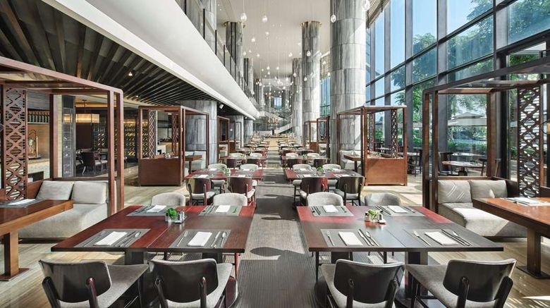 <b>Hilton Shenzhen Shekou Nanhai Restaurant</b>. Images powered by <a href="https://iceportal.shijigroup.com/" title="IcePortal" target="_blank">IcePortal</a>.