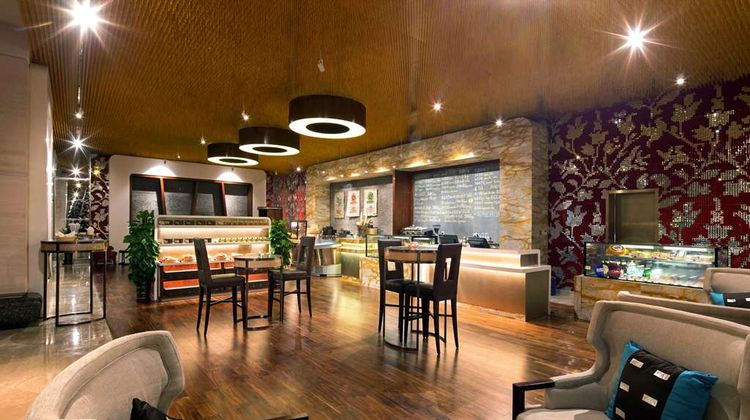 Hilton Qingdao Golden Beach Restaurant