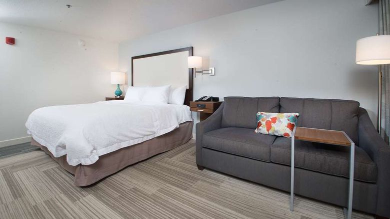 <b>Hampton Inn Tiffin Room</b>. Images powered by <a href="https://iceportal.shijigroup.com/" title="IcePortal" target="_blank">IcePortal</a>.