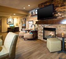 Hampton Inn Tiffin Lobby