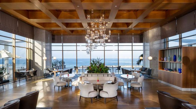 <b>Hilton Tel Aviv Lobby</b>. Images powered by <a href=https://www.travelagewest.com/Hotels/Tel-Aviv-Israel/