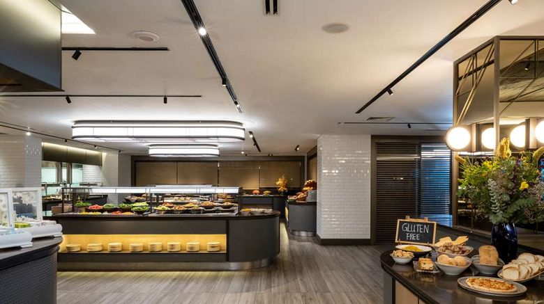 <b>Hilton Tel Aviv Restaurant</b>. Images powered by <a href=https://www.travelagewest.com/Hotels/Tel-Aviv-Israel/