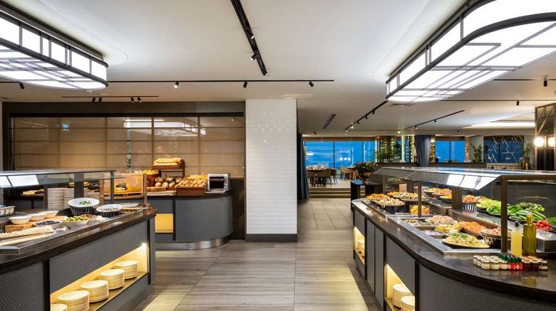 <b>Hilton Tel Aviv Restaurant</b>. Images powered by <a href=https://www.travelagewest.com/Hotels/Tel-Aviv-Israel/
