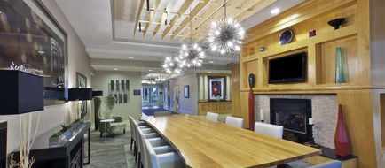 Hilton Garden Inn Toledo Perrysburg Lobby