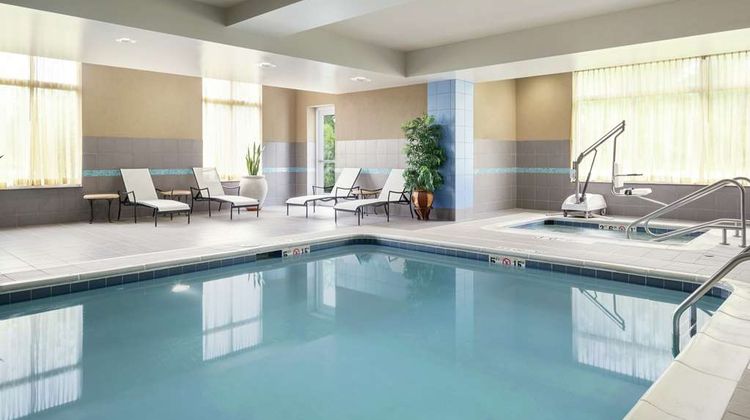 Hilton Garden Inn Toledo Perrysburg Pool