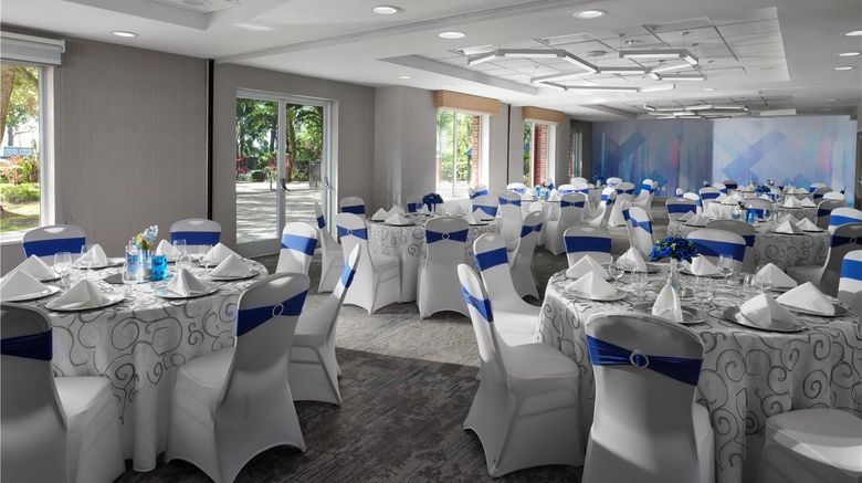 <b>Hilton Garden Inn Tampa East/Brandon Meeting</b>. Images powered by <a href="https://iceportal.shijigroup.com/" title="IcePortal" target="_blank">IcePortal</a>.