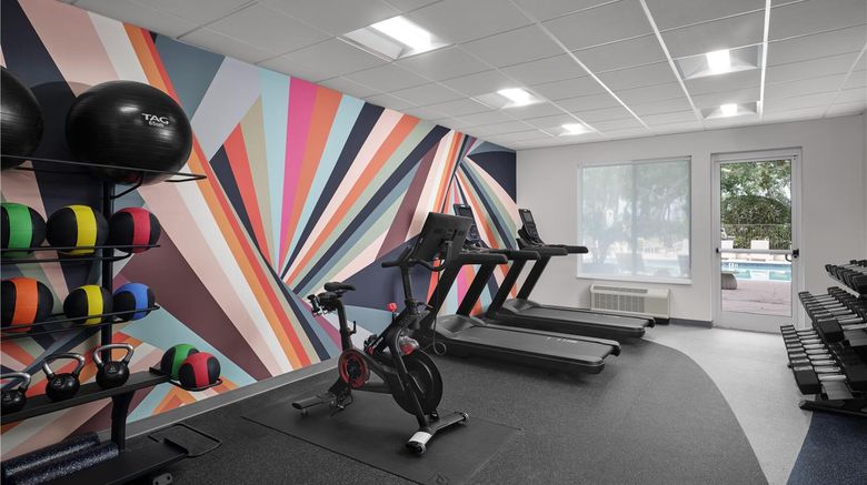 <b>Hilton Garden Inn Tampa East/Brandon Health</b>. Images powered by <a href="https://iceportal.shijigroup.com/" title="IcePortal" target="_blank">IcePortal</a>.