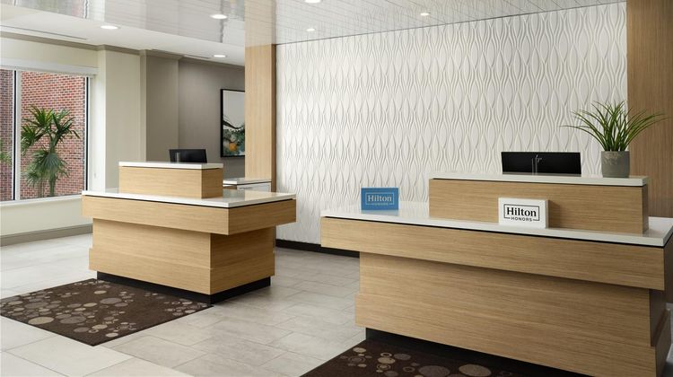 Hilton Garden Inn Tampa East/Brandon Lobby