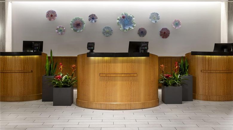 <b>Embassy Suites Tampa - Airport/Westshore Lobby</b>. Images powered by <a href="https://iceportal.shijigroup.com/" title="IcePortal" target="_blank">IcePortal</a>.