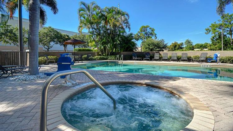 Hilton Garden Inn Fort Myers Pool