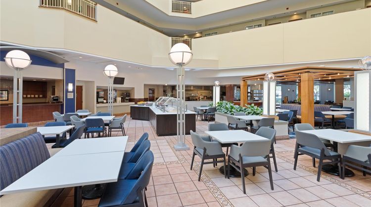Embassy Suites USF/near Busch Gardens Restaurant