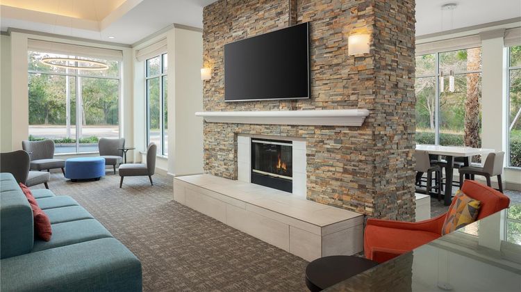 Hilton Garden Inn Tampa North Lobby