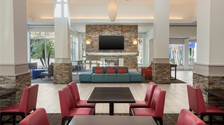 Hilton Garden Inn Tampa North Lobby