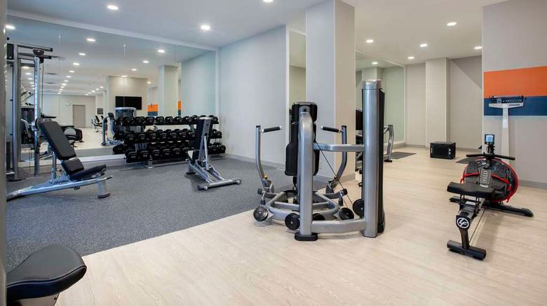 <b>Hilton Tampa Downtown Health</b>. Images powered by <a href="https://iceportal.shijigroup.com/" title="IcePortal" target="_blank">IcePortal</a>.