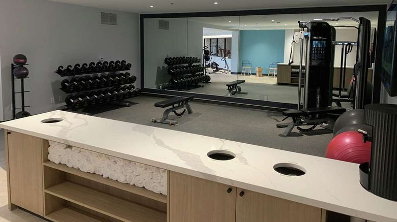 <b>Doubletree Guest Suites Tampa Bay Health</b>. Images powered by <a href="https://iceportal.shijigroup.com/" title="IcePortal" target="_blank">IcePortal</a>.