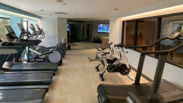<b>Doubletree Guest Suites Tampa Bay Health</b>. Images powered by <a href="https://iceportal.shijigroup.com/" title="IcePortal" target="_blank">IcePortal</a>.
