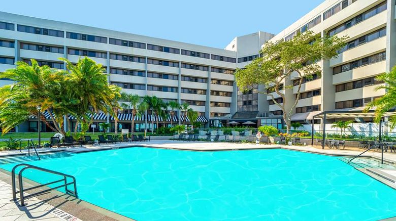 <b>Doubletree Guest Suites Tampa Bay Pool</b>. Images powered by <a href="https://iceportal.shijigroup.com/" title="IcePortal" target="_blank">IcePortal</a>.