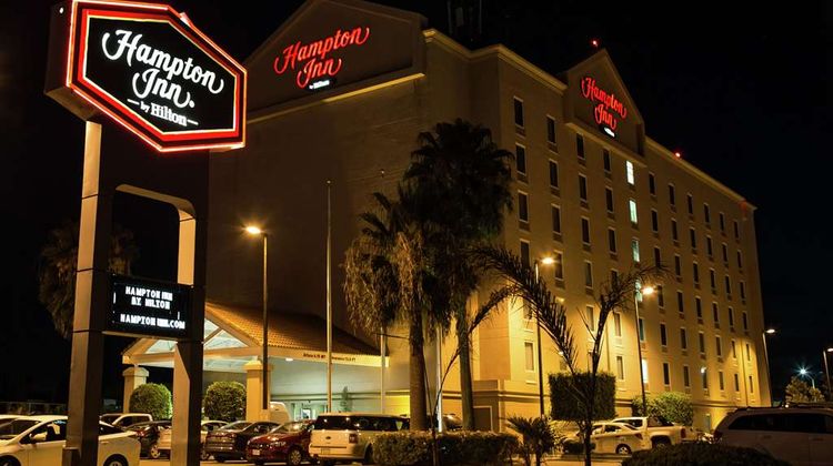 Hampton Inn by Hilton Torreon-Airport Exterior
