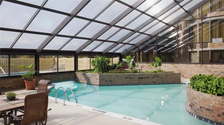 DoubleTree by Hilton Hotel Johnson City Pool