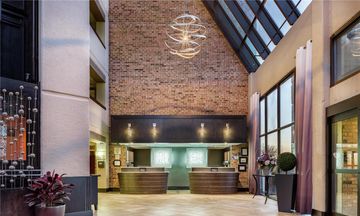 DoubleTree by Hilton Hotel Johnson City
