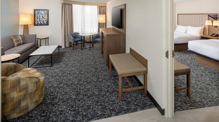 DoubleTree by Hilton Hotel Johnson City Room