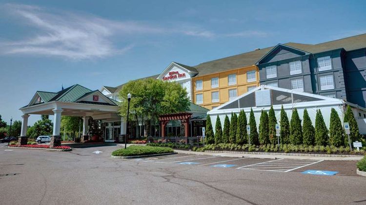 Hilton Garden Inn Hamilton Exterior