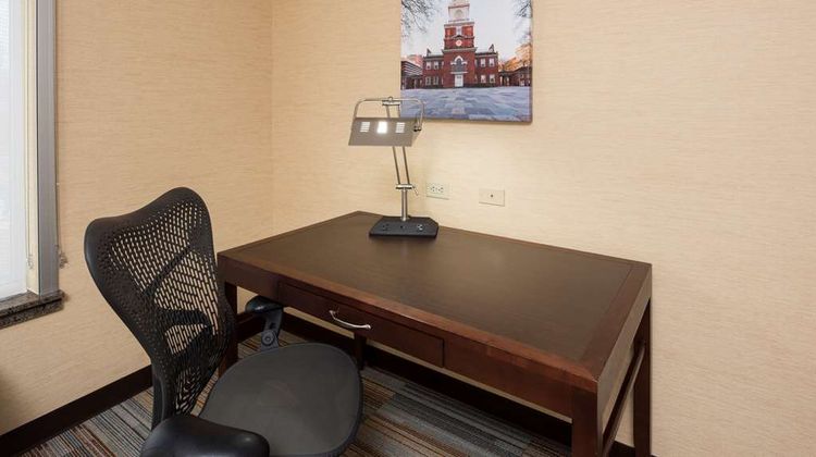 Hilton Garden Inn Westampton Room