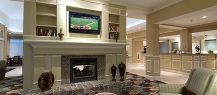 Hilton Garden Inn Westampton Lobby