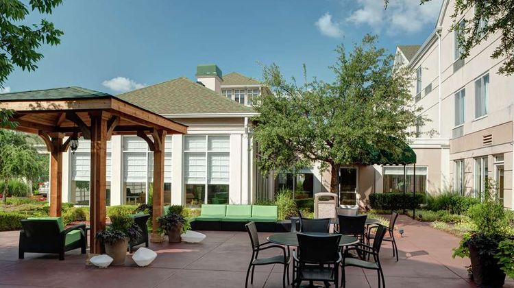 Hilton Garden Inn Tulsa Airport Exterior