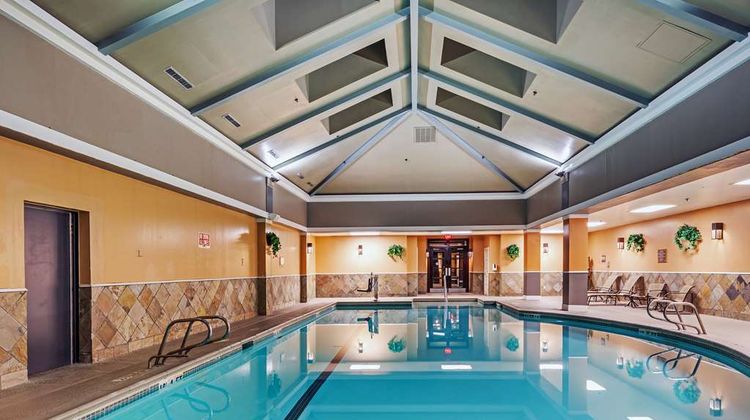 Doubletree by Hilton Tulsa Downtown Pool
