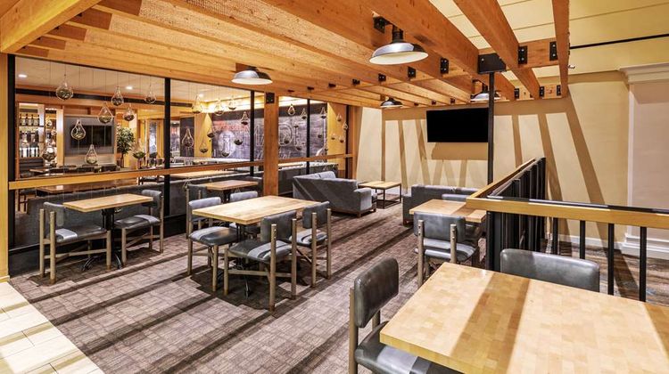 Doubletree by Hilton Tulsa Downtown Restaurant
