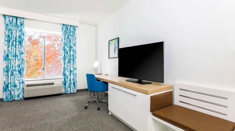 Hilton Garden Inn Tulsa South Room