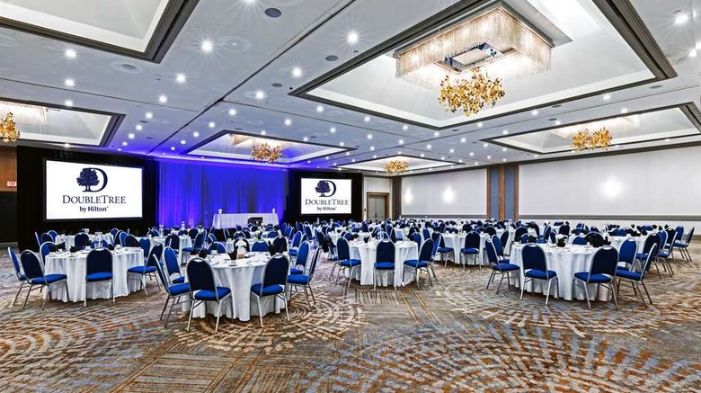 <b>Doubletree Hotel at Warren Place Meeting</b>. Images powered by <a href="https://iceportal.shijigroup.com/" title="IcePortal" target="_blank">IcePortal</a>.