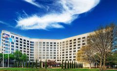 Doubletree Hotel at Warren Place