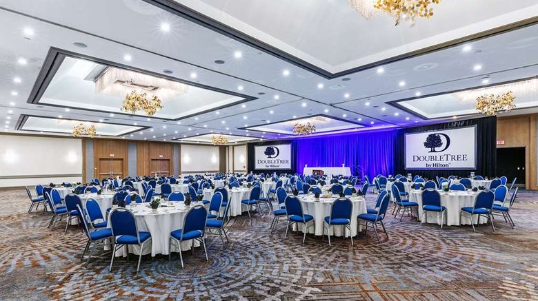 <b>Doubletree Hotel at Warren Place Meeting</b>. Images powered by <a href="https://iceportal.shijigroup.com/" title="IcePortal" target="_blank">IcePortal</a>.