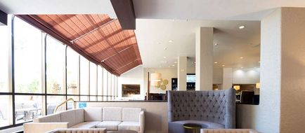 Doubletree by Hilton Tucson Reid Park Lobby