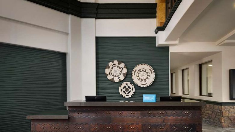 <b>Embassy Suites Tucson-Paloma Village Lobby</b>. Images powered by <a href="https://iceportal.shijigroup.com/" title="IcePortal" target="_blank">IcePortal</a>.
