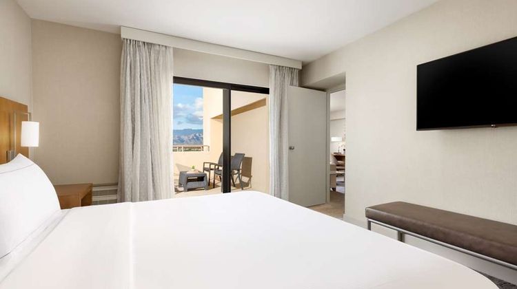 Hilton Tucson East Room