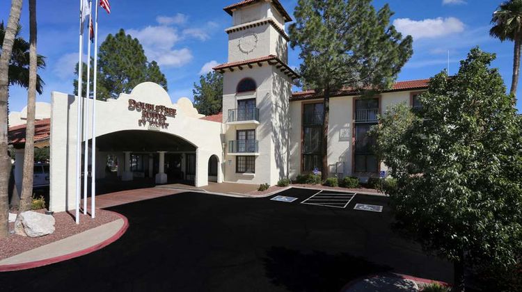 DoubleTree Suites by Hilton Tucson Arpt Exterior