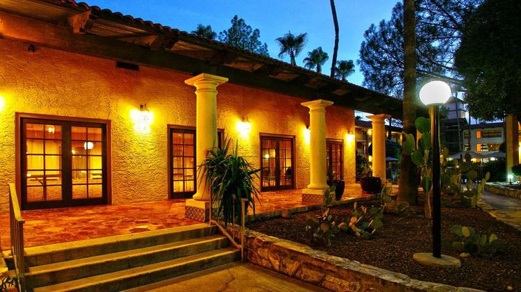 DoubleTree Suites by Hilton Tucson Arpt Exterior