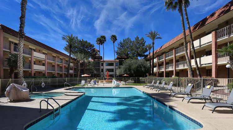 DoubleTree Suites by Hilton Tucson Arpt Pool